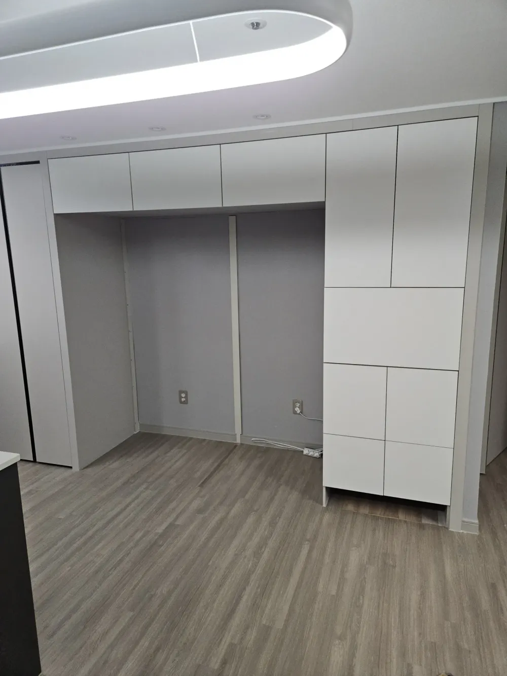 용화동 25평 아파트 냉장고장 시공 후 사진
