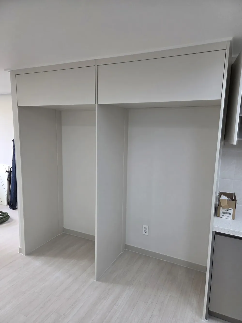 관저동 냉장고틈새장 시공 전 사진